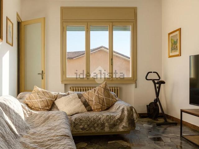 Appartamento in vendita di 105 m² in Strada del Cavalcavia, 44