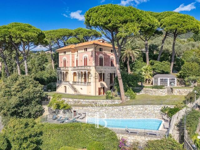 Appartamento in vendita di 105 m² in Strada Statale 1, 364