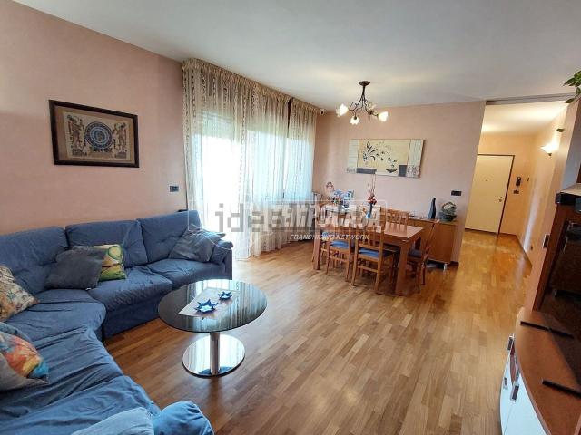 Appartamento in vendita di 106 m² in Via Francesco Saverio Merlino