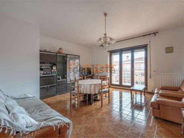 Appartamento in vendita di 106 m² in Via Caprera