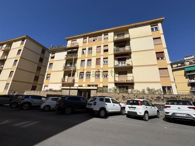 Appartamento in vendita di 106 m² in Via Castelfidardo