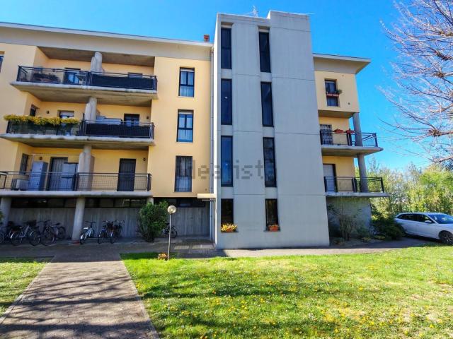 Appartamento in vendita di 106 m² in Via A. Baldraccani, 32