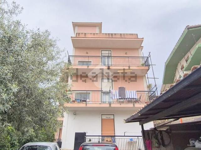 Appartamento in vendita di 106 m² in Via Adragna, 59
