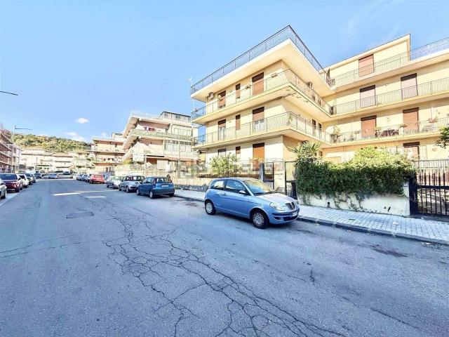 Appartamento in vendita di 106 m² in Via Aldo Moro, 8