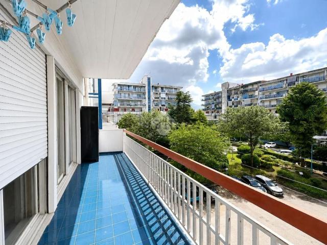 Appartamento in vendita di 106 m² in Via Botteghelle, 146