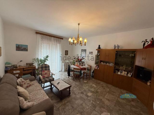 Appartamento in vendita di 106 m² in Via Bologna