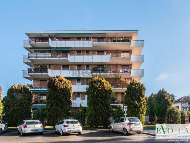 Appartamento in vendita di 106 m² in Via Borsano, 40