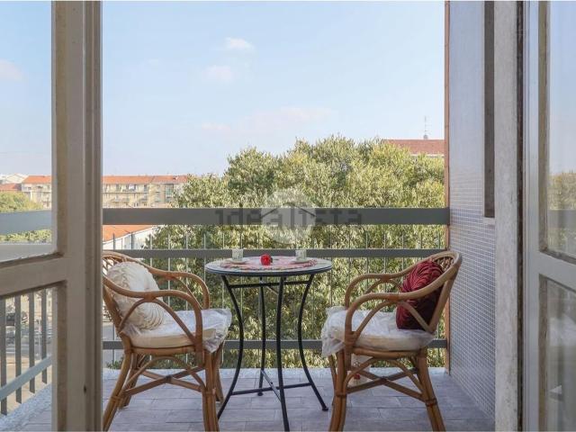 Appartamento in vendita di 106 m² in Via Bernardino Luini, 109