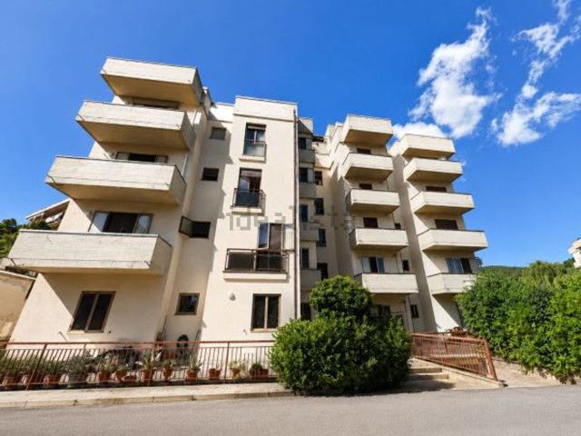 Appartamento in vendita di 106 m² in Via Brenta, 8