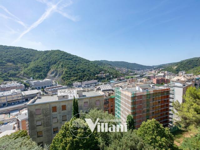 Appartamento in vendita di 106 m² in Via Giulia de Vincenzi, 106