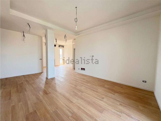 Appartamento in vendita di 106 m² in Via Giuseppe Manfredi