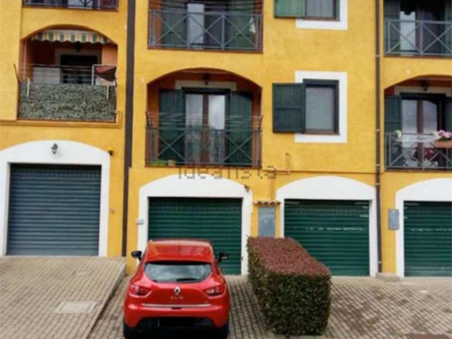 Appartamento in vendita di 106 m² in Via Giuseppe Ungaretti, 4