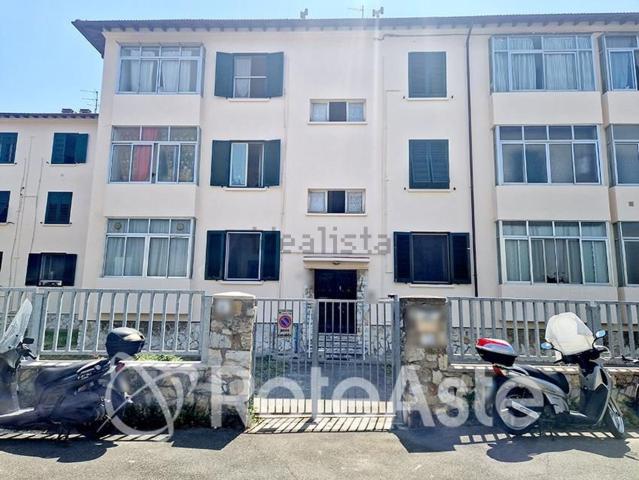 Appartamento in vendita di 106 m² in Via Giampaolo Menichetti