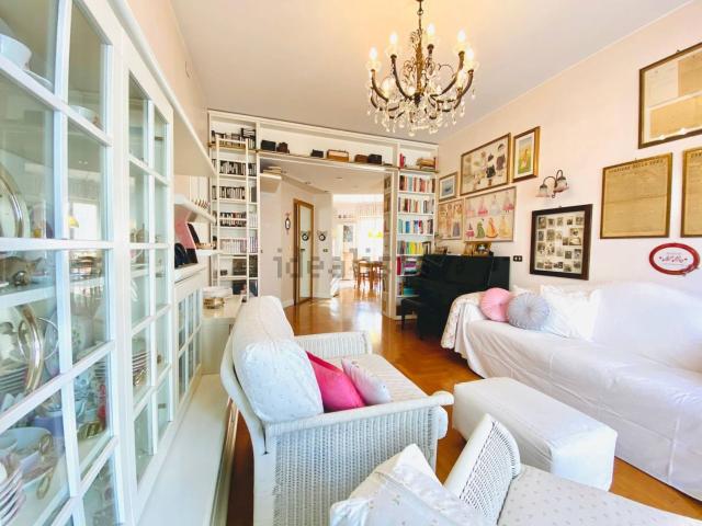 Appartamento in vendita di 106 m² in Via Guglielmo Marconi, 43