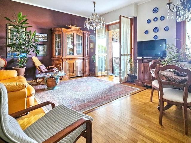 Appartamento in vendita di 106 m² in Via Domenico Chiodo