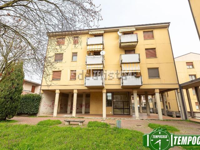 Appartamento in vendita di 106 m² in Via Don G. Pollarolo