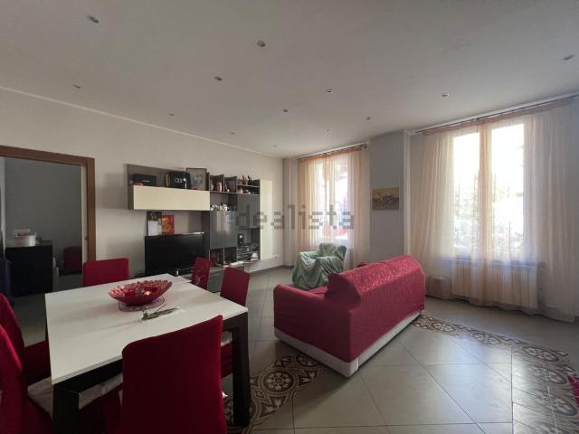 Appartamento in vendita di 106 m² in Via Dante Alighieri