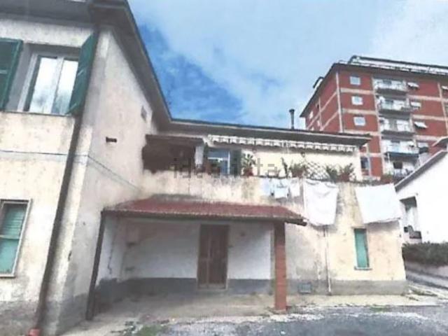 Appartamento in vendita di 106 m² in Via degli Alberghi