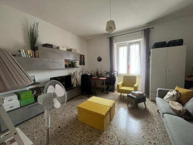 Appartamento in vendita di 106 m² in Via dei Laterensi, 63