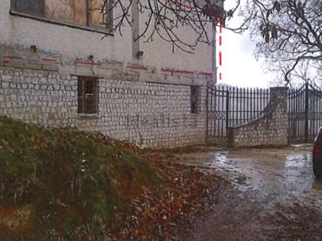 Appartamento in vendita di 106 m² in Via del Poggio
