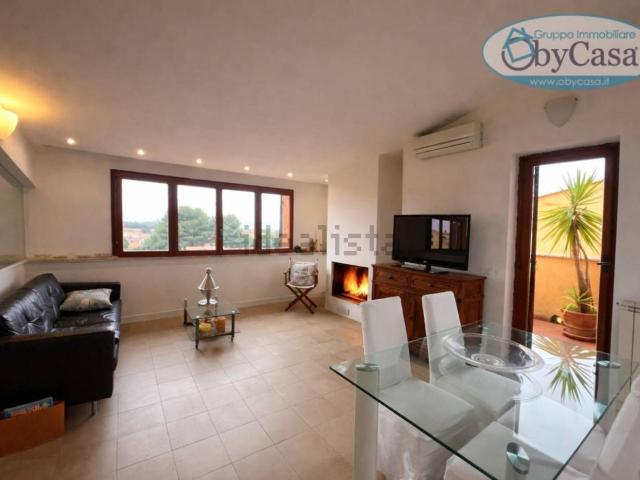 Appartamento in vendita di 106 m² in Via delle Naiadi