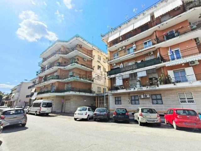 Appartamento in vendita di 106 m² in Via Eduardo de Filippo, 19