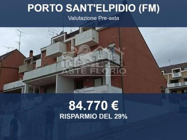 Appartamento in vendita di 106 m² in Via Elpidiense