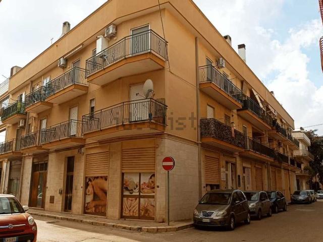 Appartamento in vendita di 106 m² in Via Europa Unita, 38