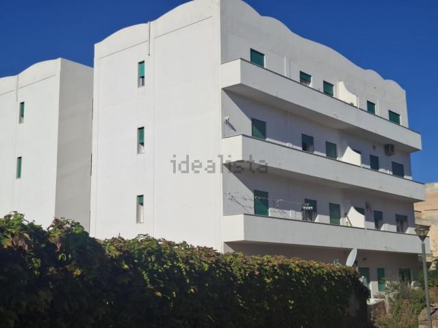 Appartamento in vendita di 106 m² in Via F. Crispi, 3