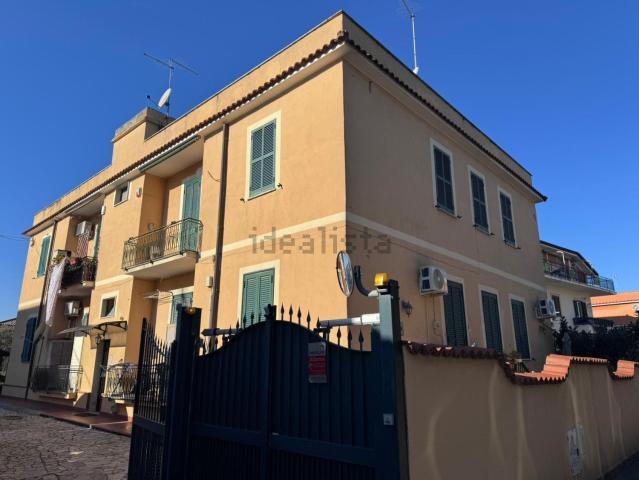 Appartamento in vendita di 106 m² in Via Flavia Demetria, 9