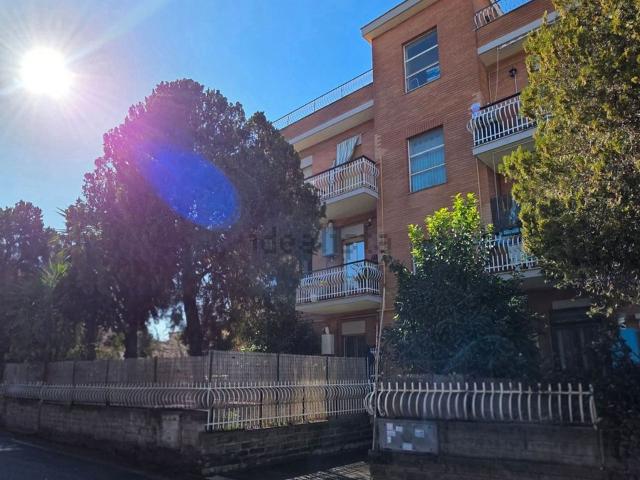 Appartamento in vendita di 106 m² in Via Francesco Donati, 173