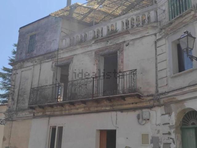 Appartamento in vendita di 106 m² in Via Interzati, 8