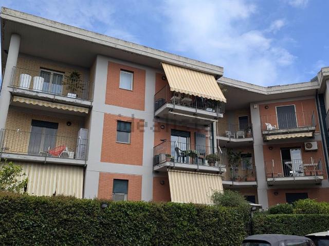 Appartamento in vendita di 106 m² in Via Oliva San Mauro