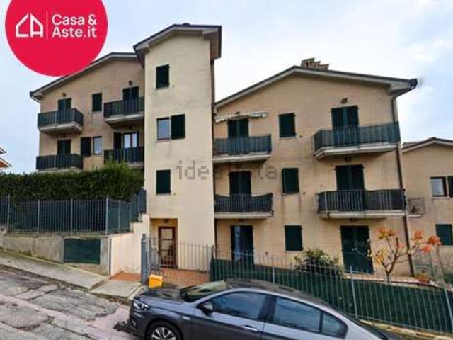 Appartamento in vendita di 106 m² in Via L. Ariosto, 91