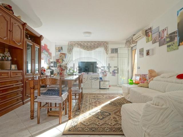 Appartamento in vendita di 106 m² in Via Luigi Einaudi, 33