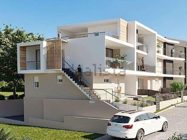 Appartamento in vendita di 106 m² in Via Lunga