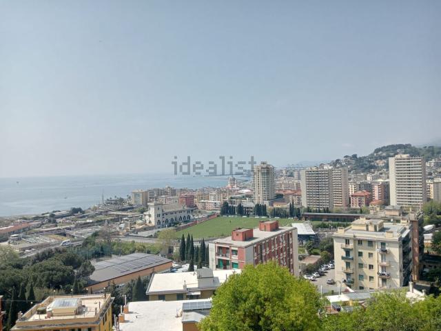 Appartamento in vendita di 106 m² in Via Monte Oliveto, 8