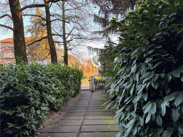 Appartamento in vendita di 106 m² in Via Martiri della Bettola