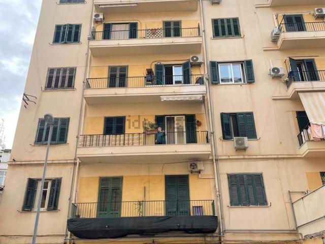 Appartamento in vendita di 106 m² in Via Nicoló Spedalieri, 25