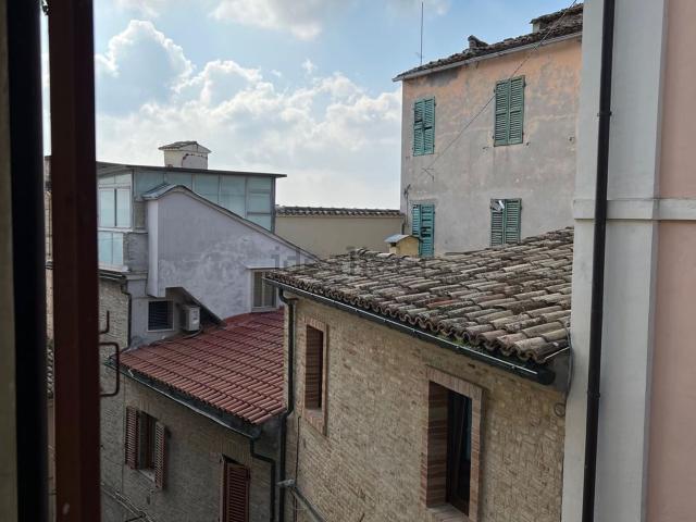 Appartamento in vendita di 106 m² in Via sacramento, 27