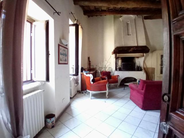 Appartamento in vendita di 106 m² in Via Sant&apos Egidio