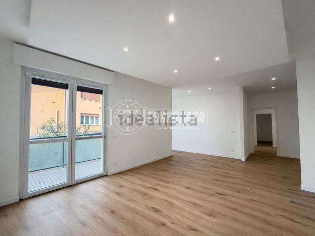 Appartamento in vendita di 106 m² in Via Santa Luisa di Marillac, 6