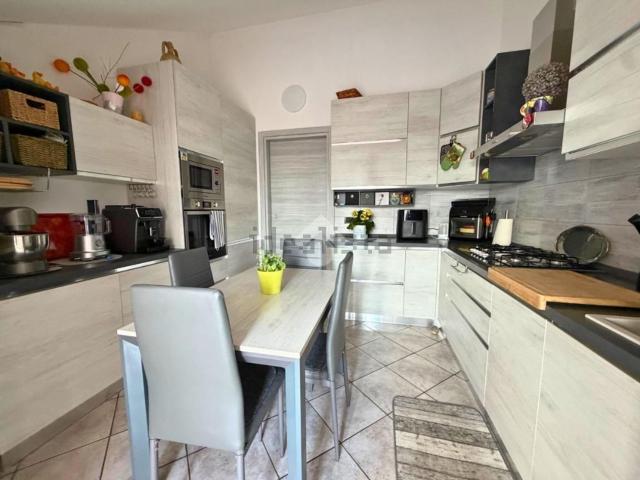 Appartamento in vendita di 106 m² in Via Palestro, 12