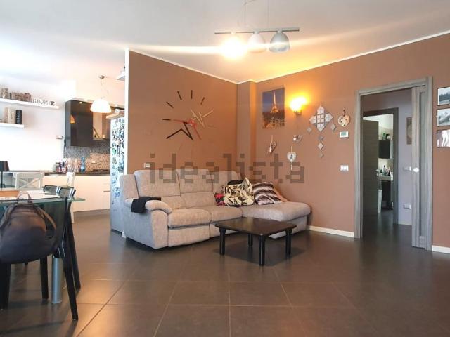 Appartamento in vendita di 106 m² in Via Papa Giovanni I, 19