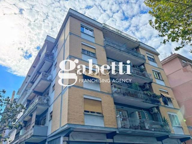 Appartamento in vendita di 106 m² in Via Prenestina, 378