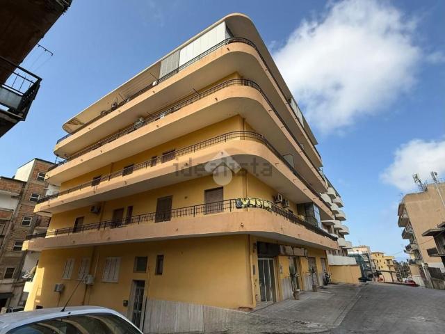 Appartamento in vendita di 106 m² in Via Reggio Campi II tronco Traversa Plutino, 2