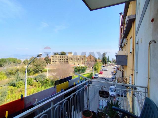 Appartamento in vendita di 106 m² in Via Ruffo di Calabria, 5