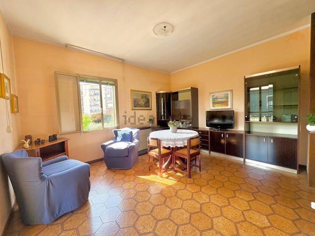 Appartamento in vendita di 106 m² in Via Tommaso Grossi, 24