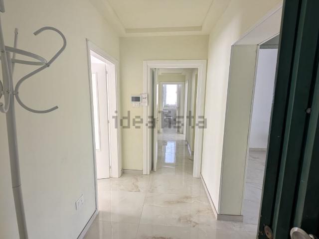 Appartamento in vendita di 106 m² in Via Toscana