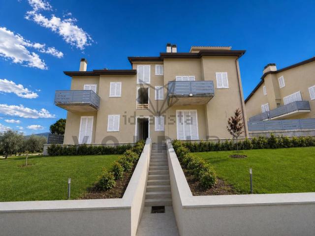 Appartamento in vendita di 106 m² in Via Ungheria